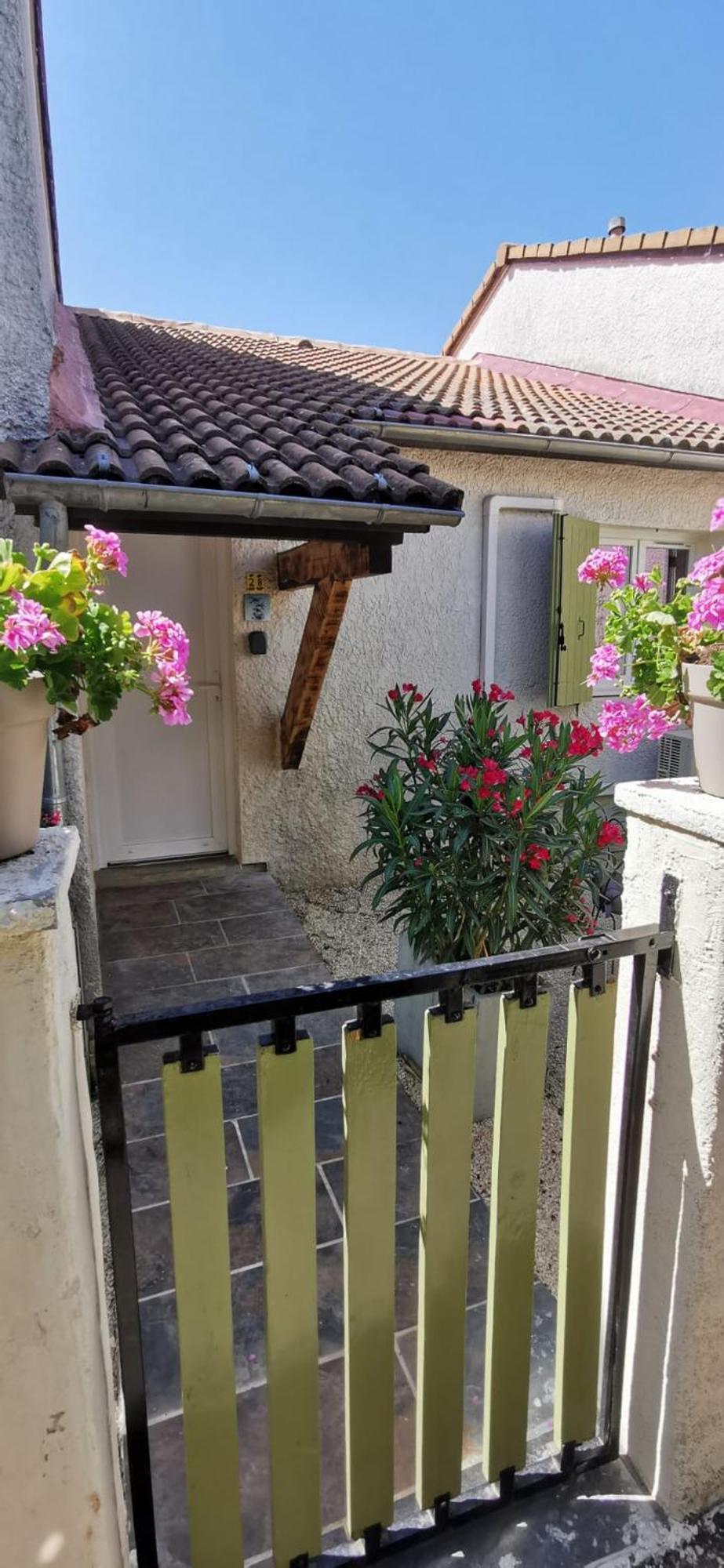 La Petite Reine Du Ventoux Villa Sault-de-Vaucluse Exterior photo